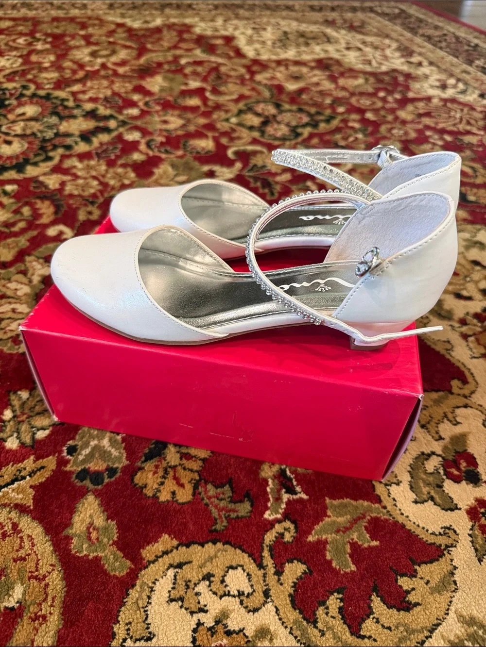 Nina White Girls Dress Shoes with Rhinestone Anklet